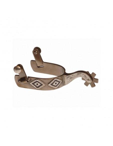 Speroni western in ferro brunito con decorazioni argento a rombi.