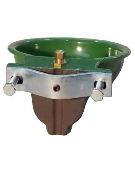 fissaggio su montante abbeveratoio per mucche