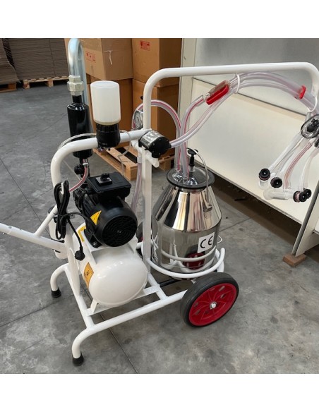 Mungitrice per capre o pecore a bagno d'olio.