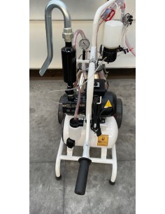 Mungitrice per capre o pecore a bagno d'olio. 2